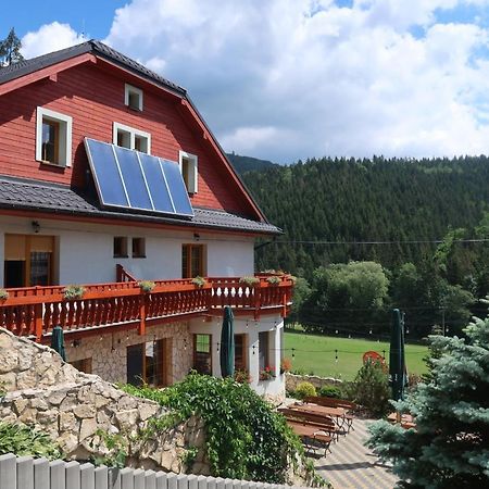 Penzion Bawaria Horní Lomná Bagian luar foto