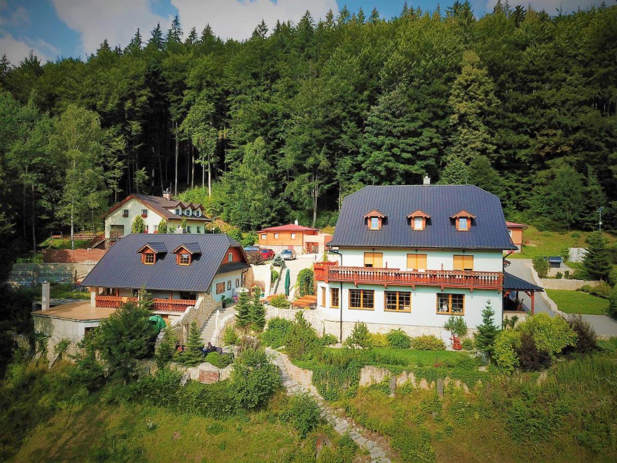 Penzion Bawaria Horní Lomná Bagian luar foto